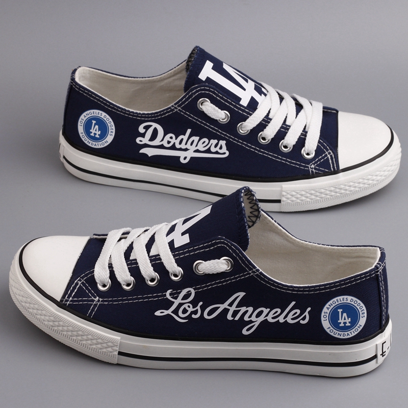 Women's Los Angeles Dodgers Repeat Print Low Top Sneakers 001